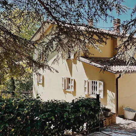 Bed & Breakfast Casa Immersa Nelle Colline Romagnole 4*