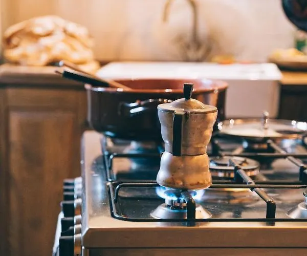 Casa Immersa Nelle Colline Romagnole Oda ve Kahvaltı Civorio